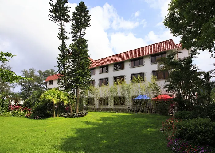 Silvermine Beach Resort
